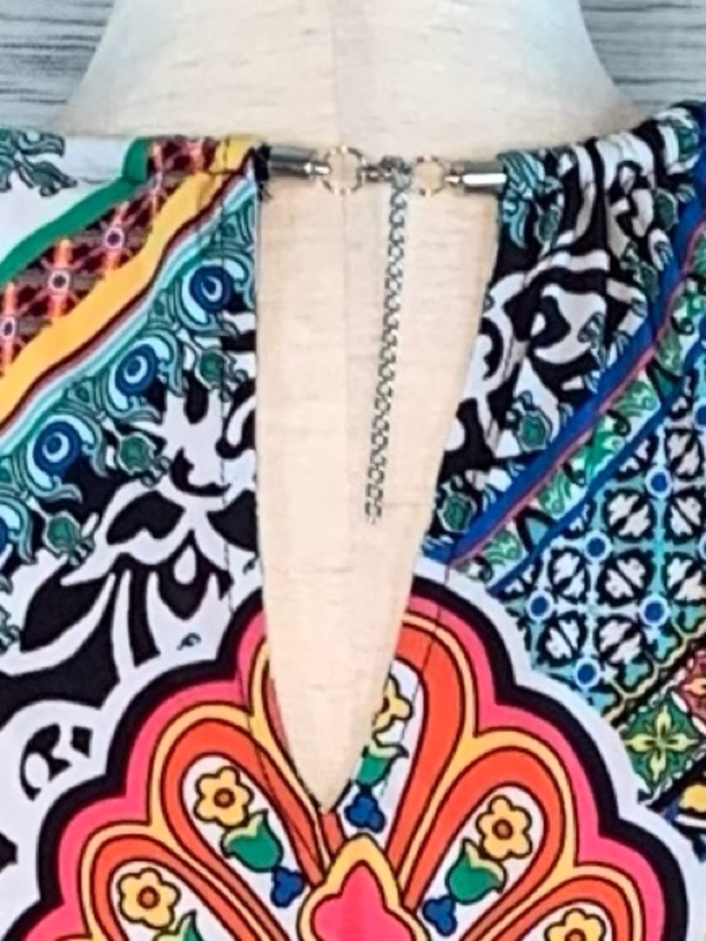 Coco Bianco abstract multicolored sleeveless asymmetric top - Picture 9 of 16